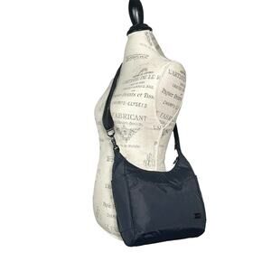 Pacsafe | Women | Citysafe 100 GII Exomesh RFID Safe Nylon Crossbody Bag